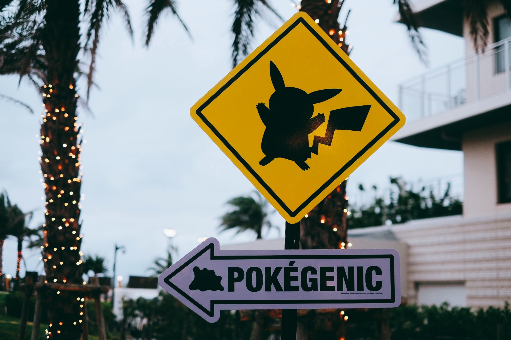 POKEGENIC　ピカチュウ道路標識